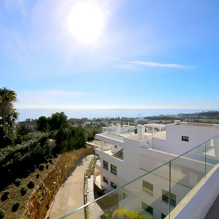 West Luxury Duplex Penthouse Aria * إِستيبونا