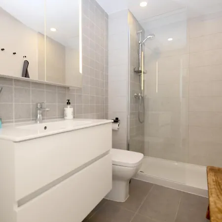 West Luxury Duplex Penthouse Aria إِستيبونا
